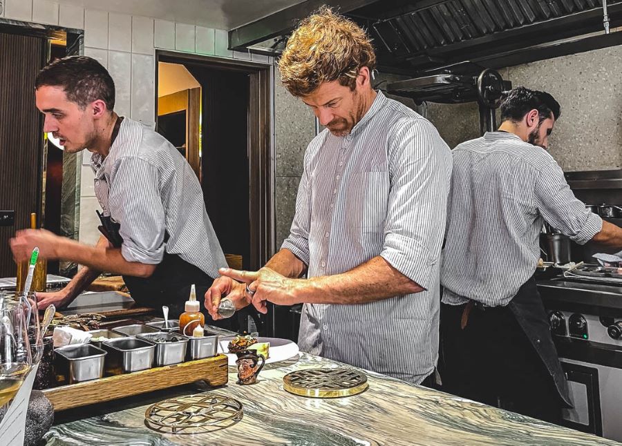 Among Top Chefs in London – Muse Showcases Tom Aikens’ Culinary Genius